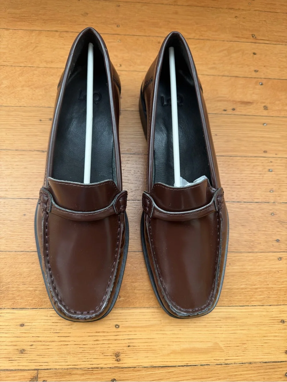 For trade: LoQ Elian loafers in chestnut